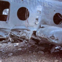 HMM-262 CH-46 damaged