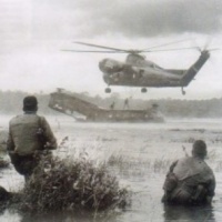 CH-37c picks up a H-21
