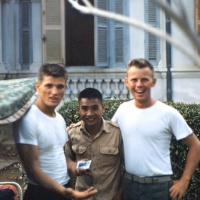 Two USMC radio relay team members