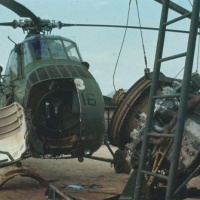 HMM-363 UH-34D Engine change