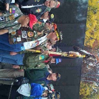 Awaiting Wreath arrival