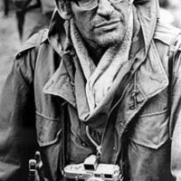 Famous Photographer - Vietnam / LARRY BURROWS