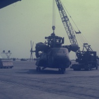 HMH 463 arrives with CH53 '67