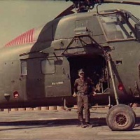 Jack Screw Warner next to El Lobo
