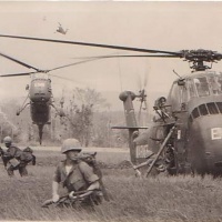 HMM-261 / EM-18 / UH-34D